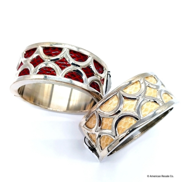 White House Black Market Faux Leather Croc Embossed Bangle Cuff Hinged Bracelet - Picture 3 of 9